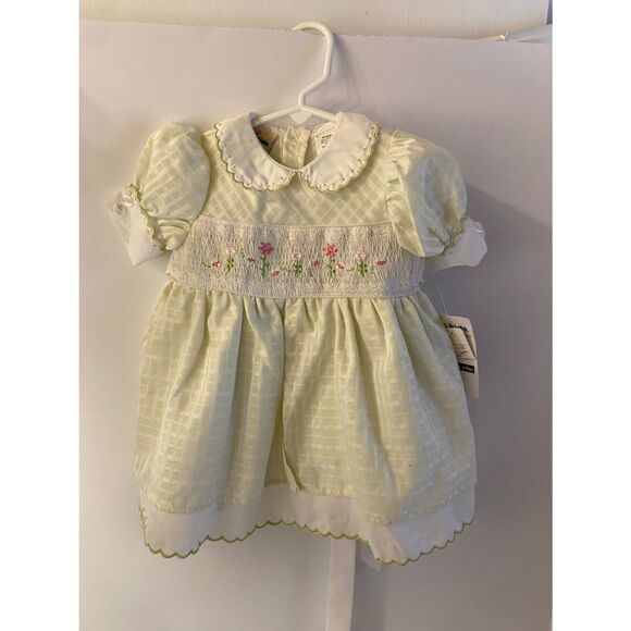 BT kids green white dress 6/9months new vintage smocked vtg - Picture 1 of 5